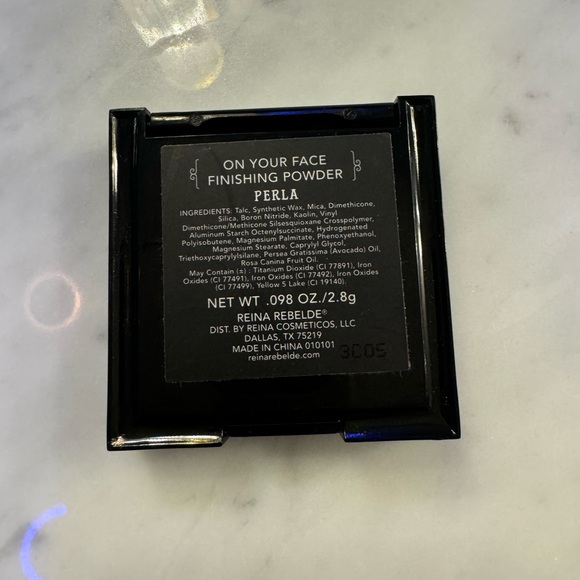 🏷️🏷️ Reina Rebelde finishing powder *MINI** in Perla new & unused! - Picture 9 of 9